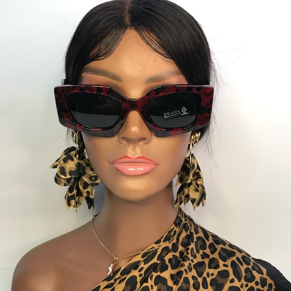 New Authentic Prada Dark Gray Irregular Ladies Sunglasses PR 15YS 09Z5S0 51 - Picture 4 of 14